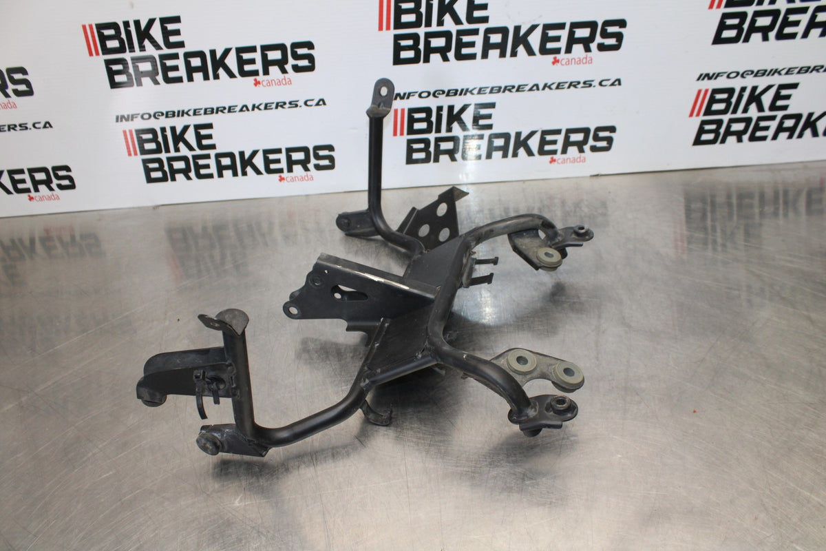 08-18 KAWASAKI KLR650 UPPER FAIRING MIRROR GAUGES STAY BRACKET BB183