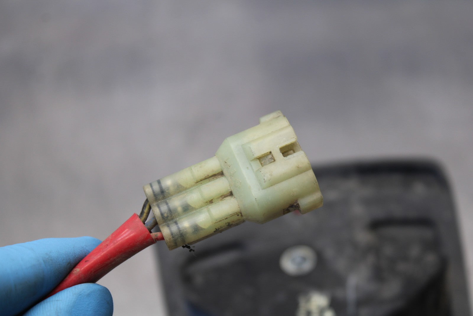 08-18 KAWASAKI KLR650 REAR TAIL TAILLIGHT BACK BRAKE LIGHT BB183