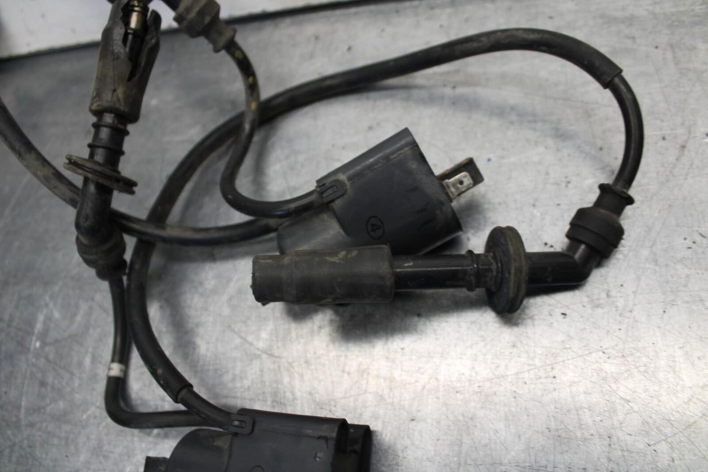 1995 Suzuki RF600R IGNITION COILS COIL SPARK PLUG CAPS BB615