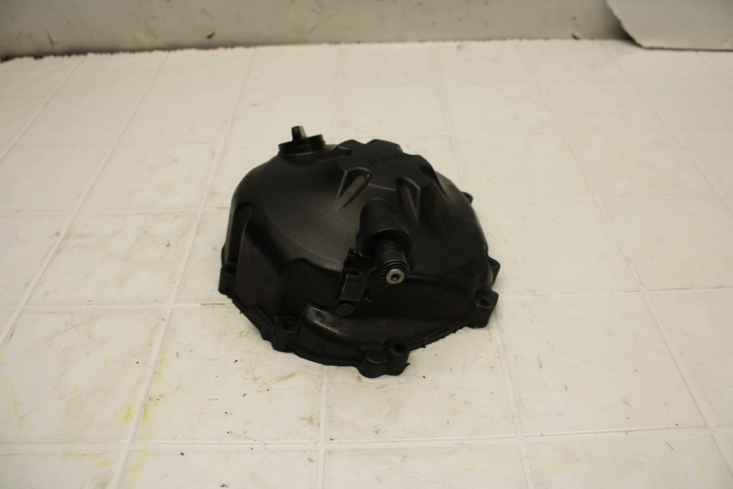 08-16 YAMAHA YZF R6 CLUTCH SIDE ENGINE MOTOR COVER BB406
