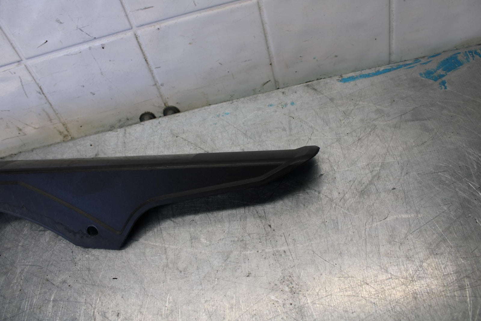 15-21 SUZUKI GSXR600 REAR BACK DRIVE CHAIN GUARD COVER SHIELD BB437