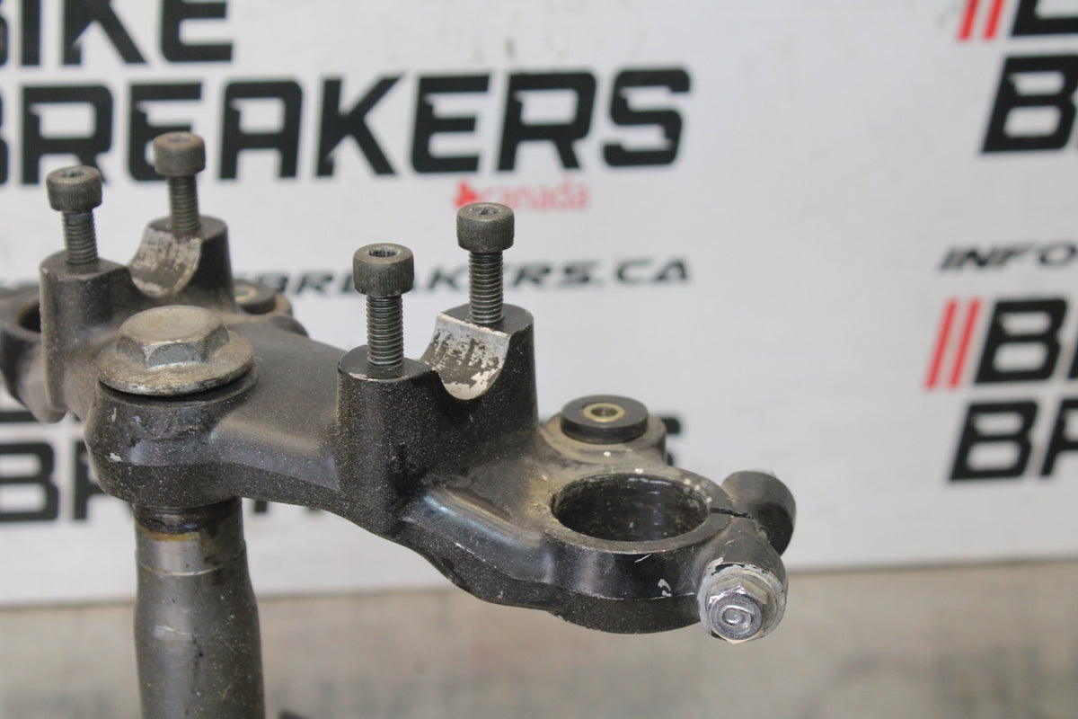 81 YAMAHA MAXIM 550 XJ550 FORKS CLAMP UPPER LOWER TRIPLE TREE STEM BB866