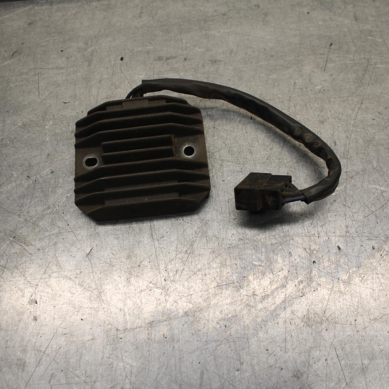 1996 Kawasaki Vulcan 800 VN800B Classic RECTIFIER VOLTAGE REGULATOR BB93