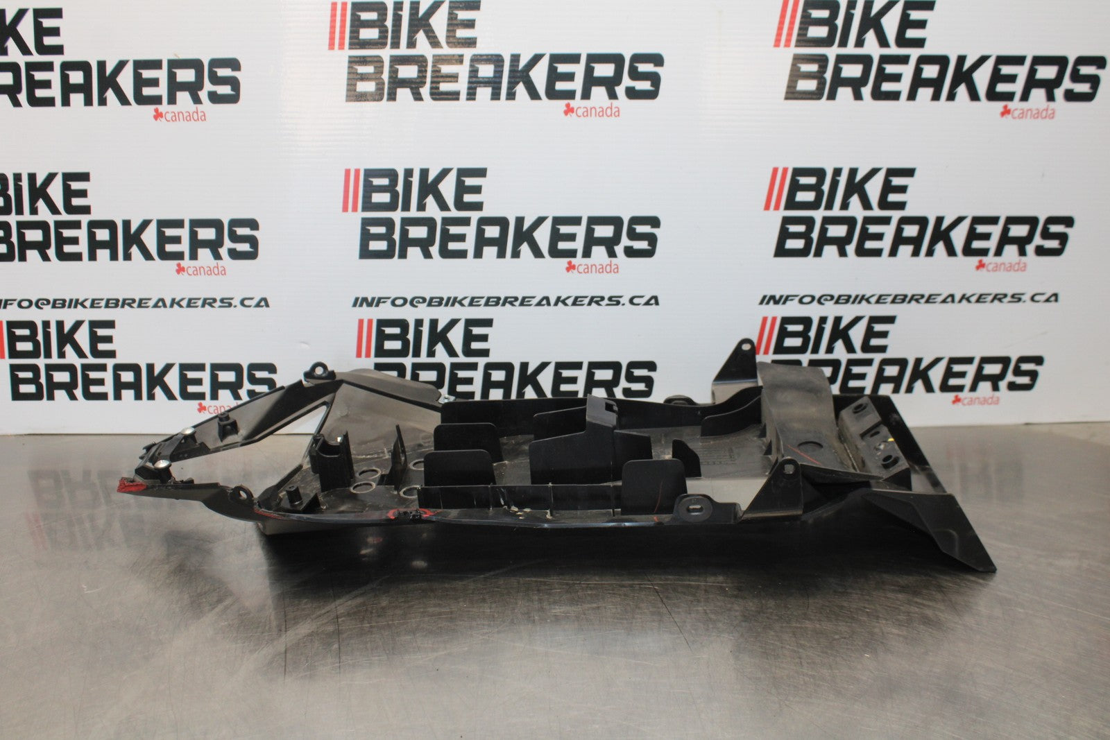 18-23 KAWASAKI NINJA 400 EX400 ABS REAR TAIL UNDERTAIL FAIRING COWL FENDER BB192