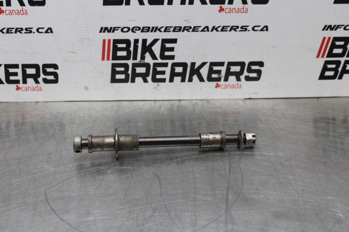 77-79 SUZUKI GS1000 FRONT WHEEL RIM AXLE PIVOT BOLT BB807