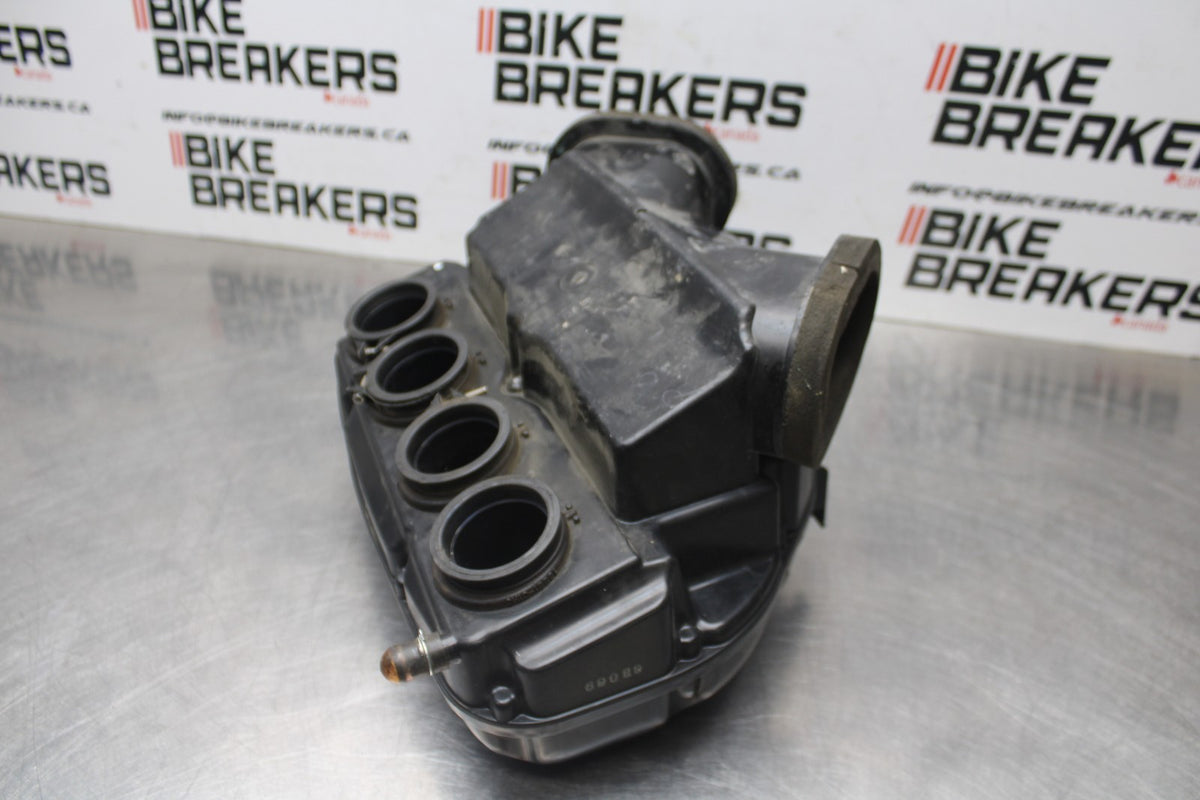 06-07 SUZUKI GSXR 600 AIRBOX AIR INTAKE FILTER BOX BB845