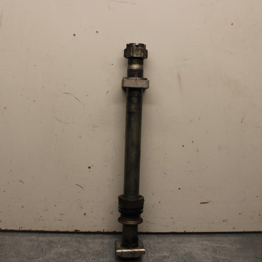 09-12 KAWASAKI NINJA ZX6R REAR AXLE BACK WHEEL RIM BOLT AXEL 41068-0035 BB617