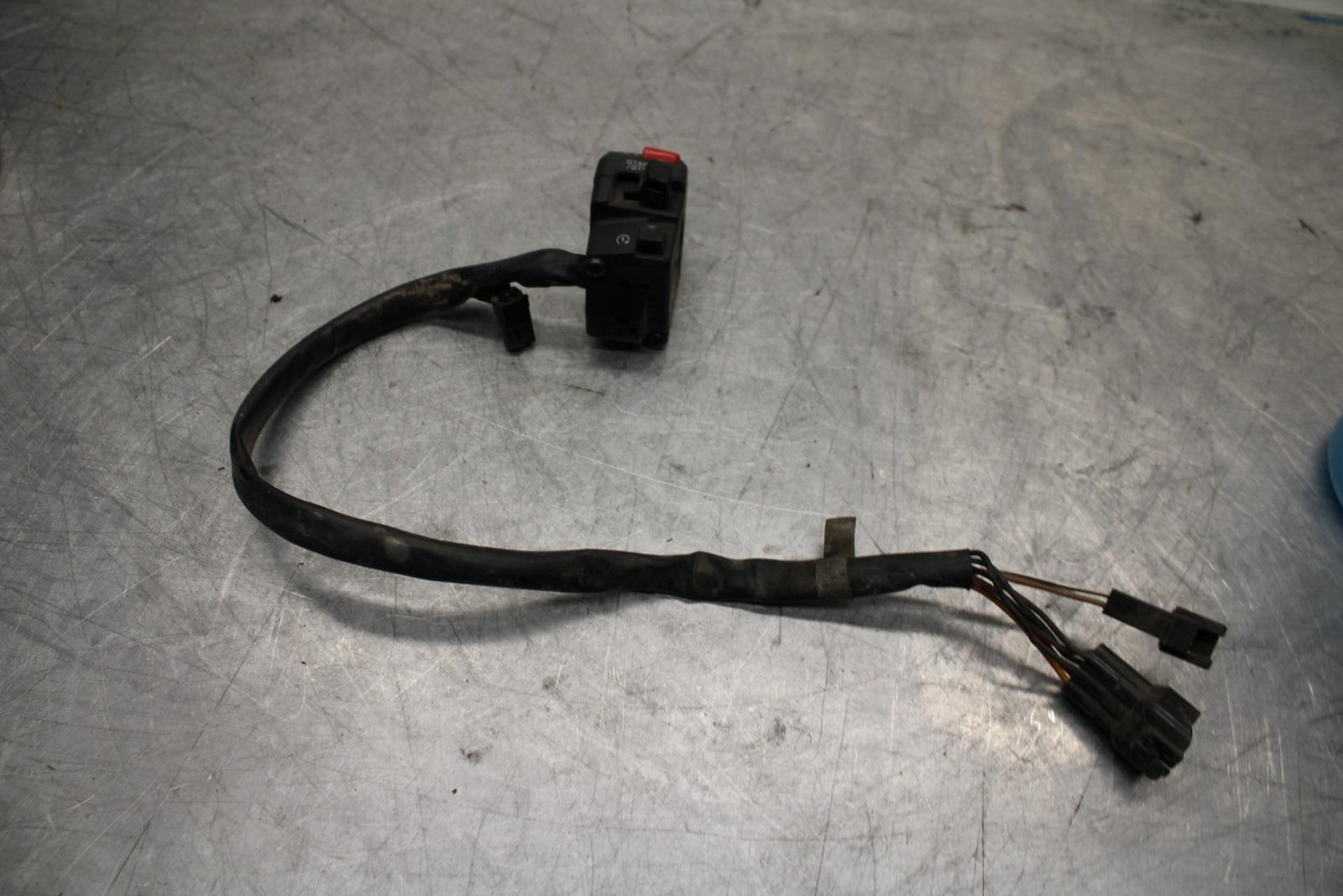 11-15 KAWASAKI ZX1000R RIGHT CLIP ON HANDLE KILL OFF START SWITCH SWITCHES BB445