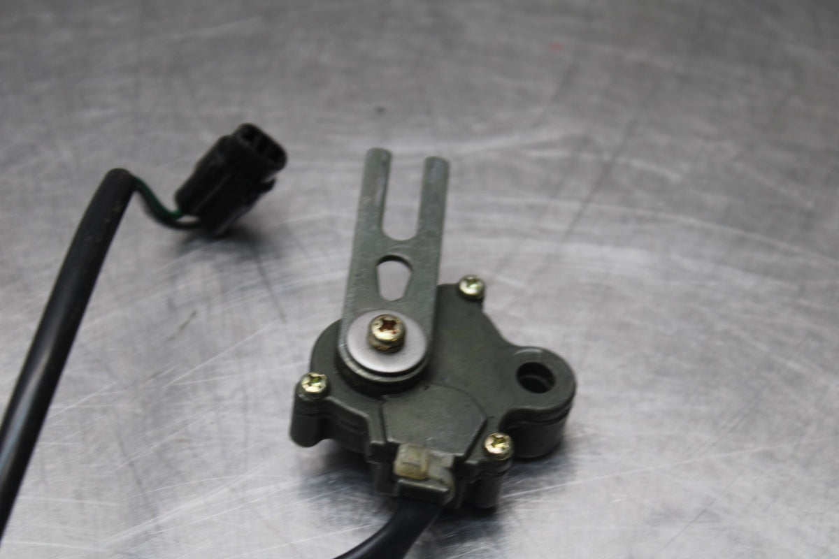 00-02 KAWASAKI NINJA ZX6R KICKSTAND SIDE KICK STAND SENSOR BB750