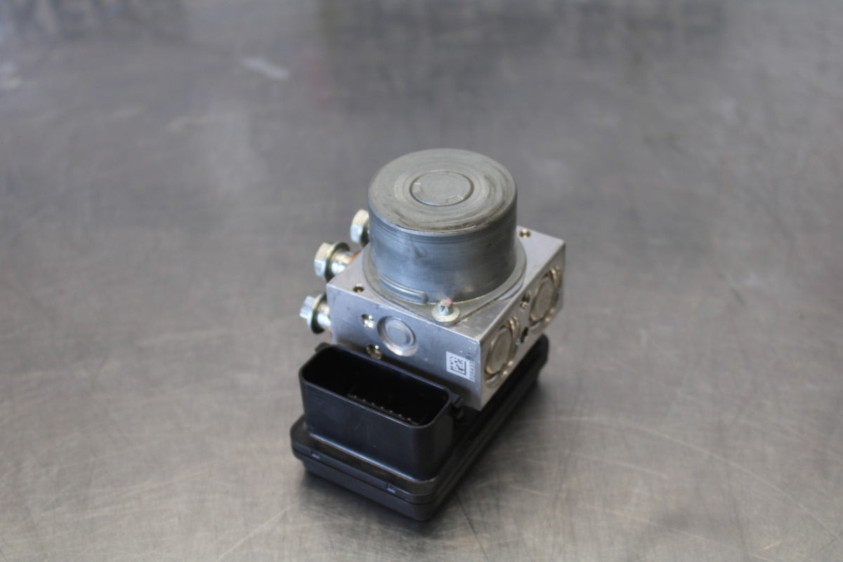 24 APRILIA TUONO V4 1100 FACTORY ABS ABS PUMP UNIT MODULE BB887