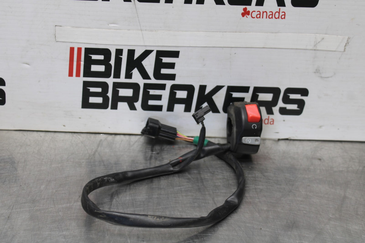 13-18 KAWASAKI NINJA ZX6R RIGHT CLIP ON HANDLE KILL OFF START SWITCHES BB915