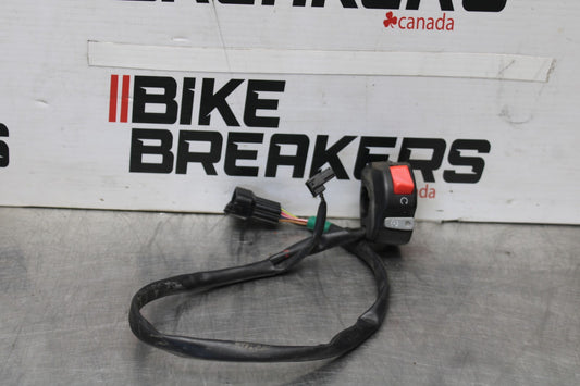13-18 KAWASAKI NINJA ZX6R RIGHT CLIP ON HANDLE KILL OFF START SWITCHES BB915