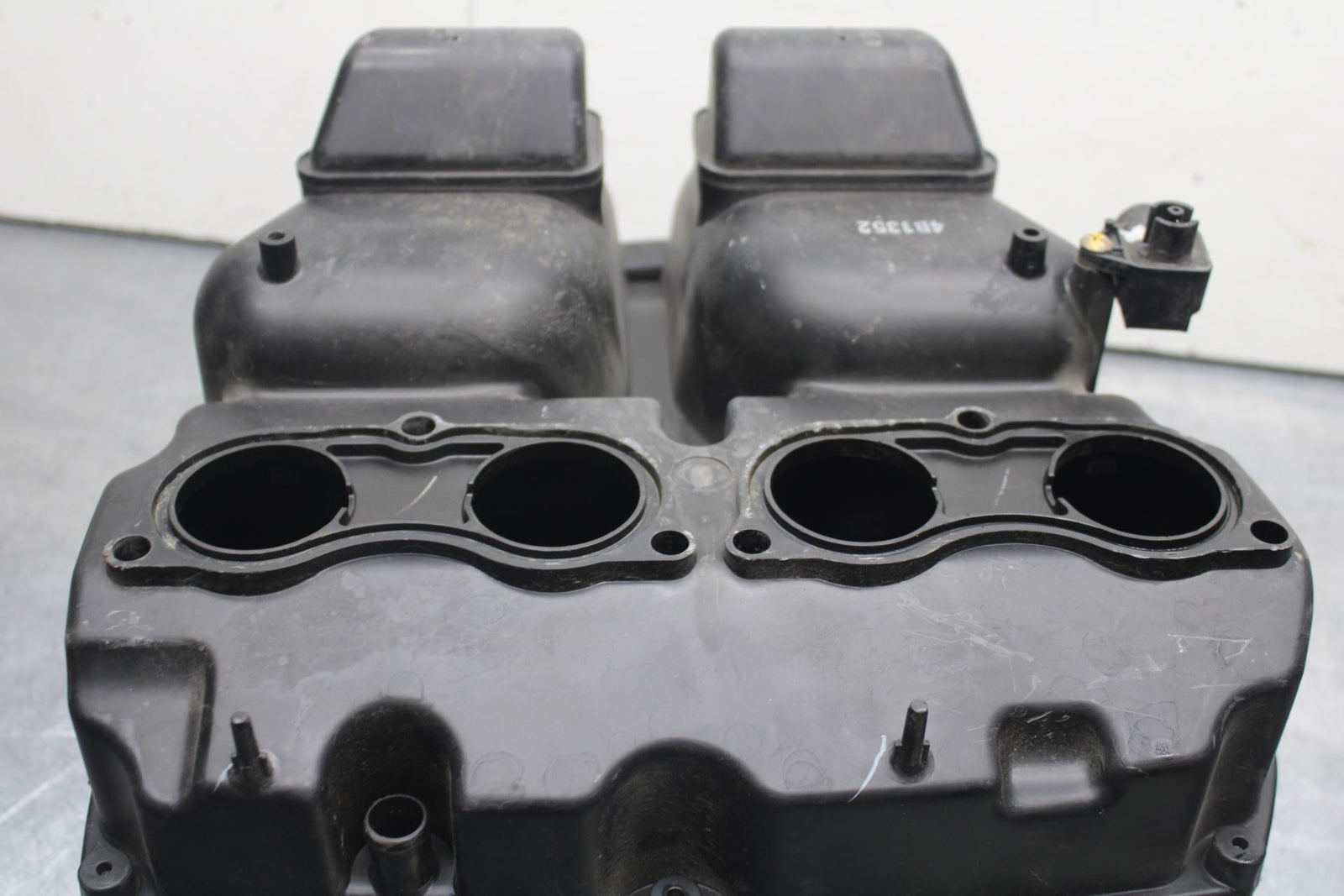 2004 Honda CBR600F4i AIRBOX AIR INTAKE FILTER BOX  BB606