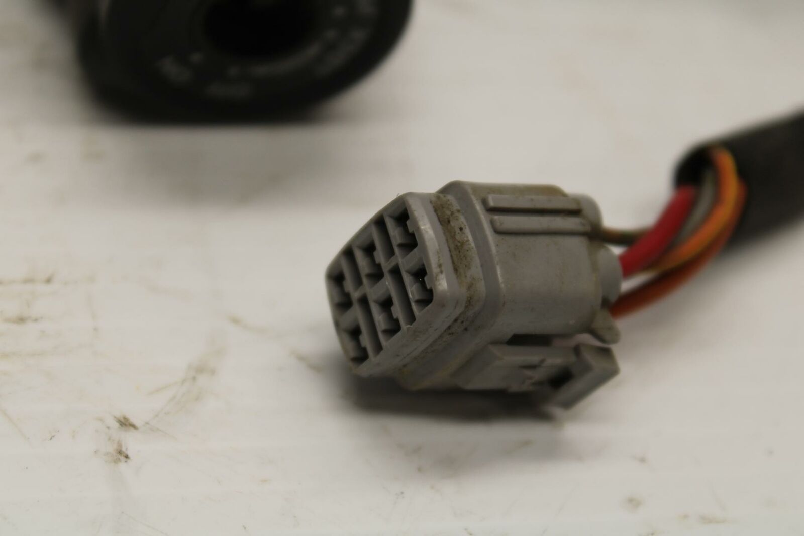11-19 SUZUKI GSXR600 IGNITION LOCK KEY SET W/ GAS CAP AND SEAT LOCK BB241