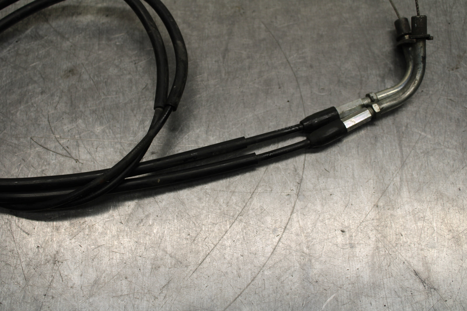 12-13 KAWASAKI Z1000 THROTTLE CABLES LINES BB743