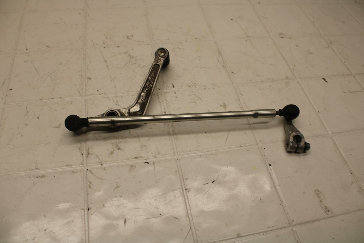 99-02 YAMAHA YZF R6/ SHIFTER LINKAGE SHIFT LINK PEDAL BB09
