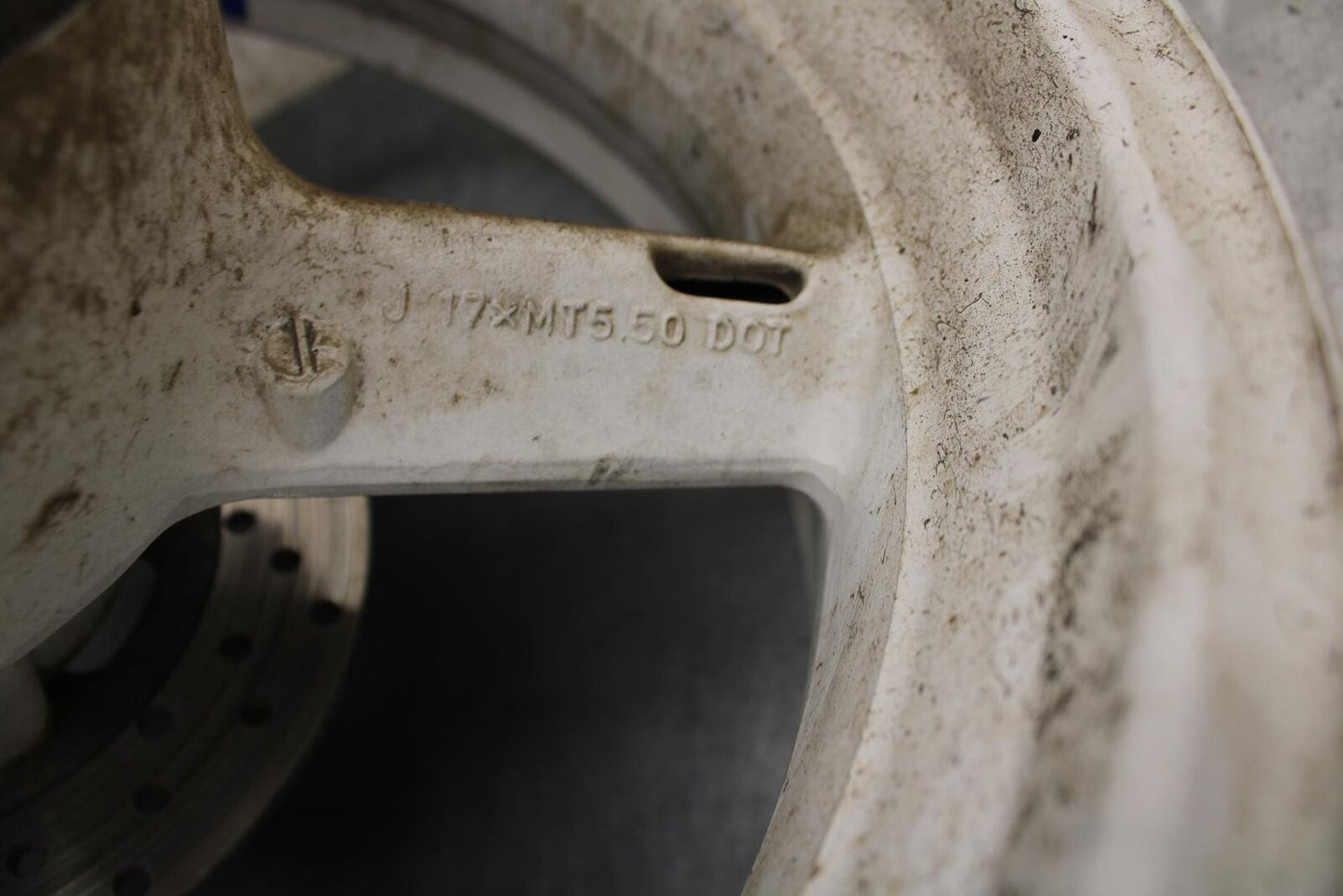 2001 Suzuki GSXR600 REAR WHEEL RIM ROTOR BB59