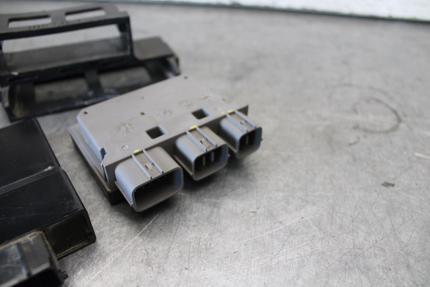 18-23 KAWASAKI NINJA 400 ECU COMPUTER CONTROLLER UNIT BLACK BOX ECM CDI  BB679