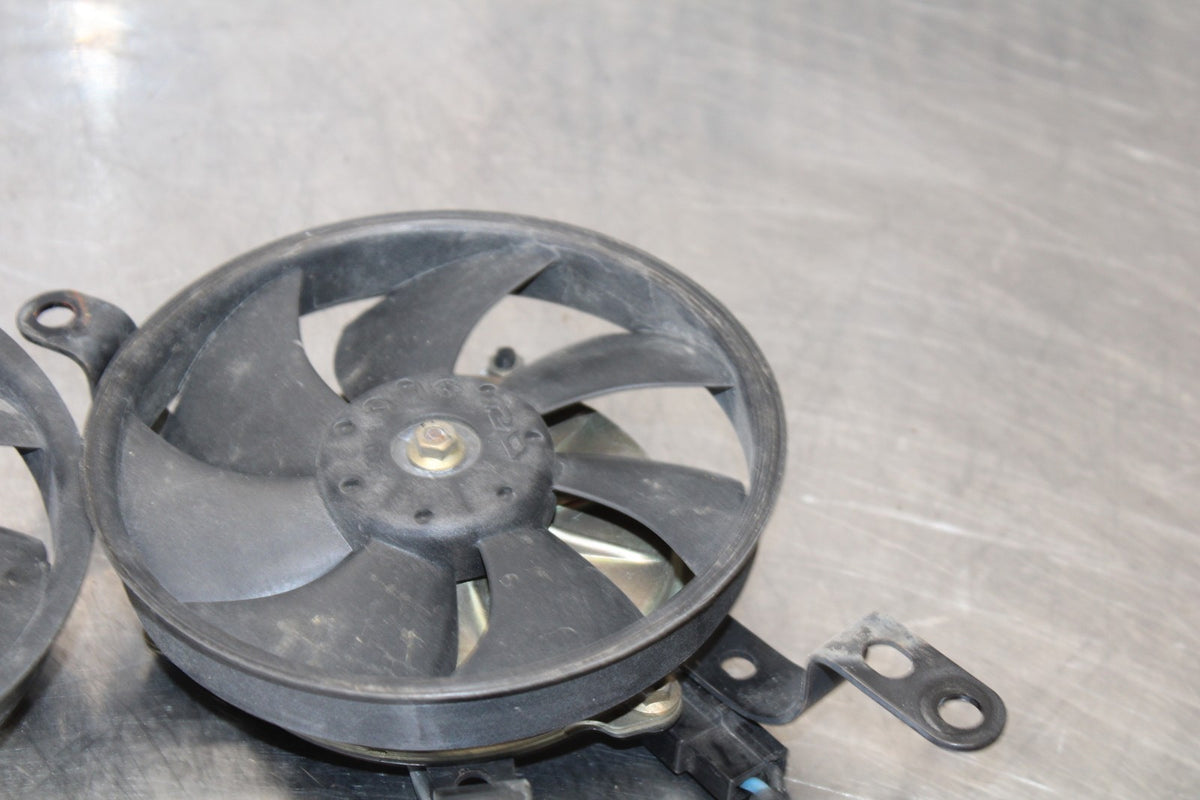 04-05 YAMAHA YZF R1 ENGINE RADIATOR COOLING FAN SET BB173