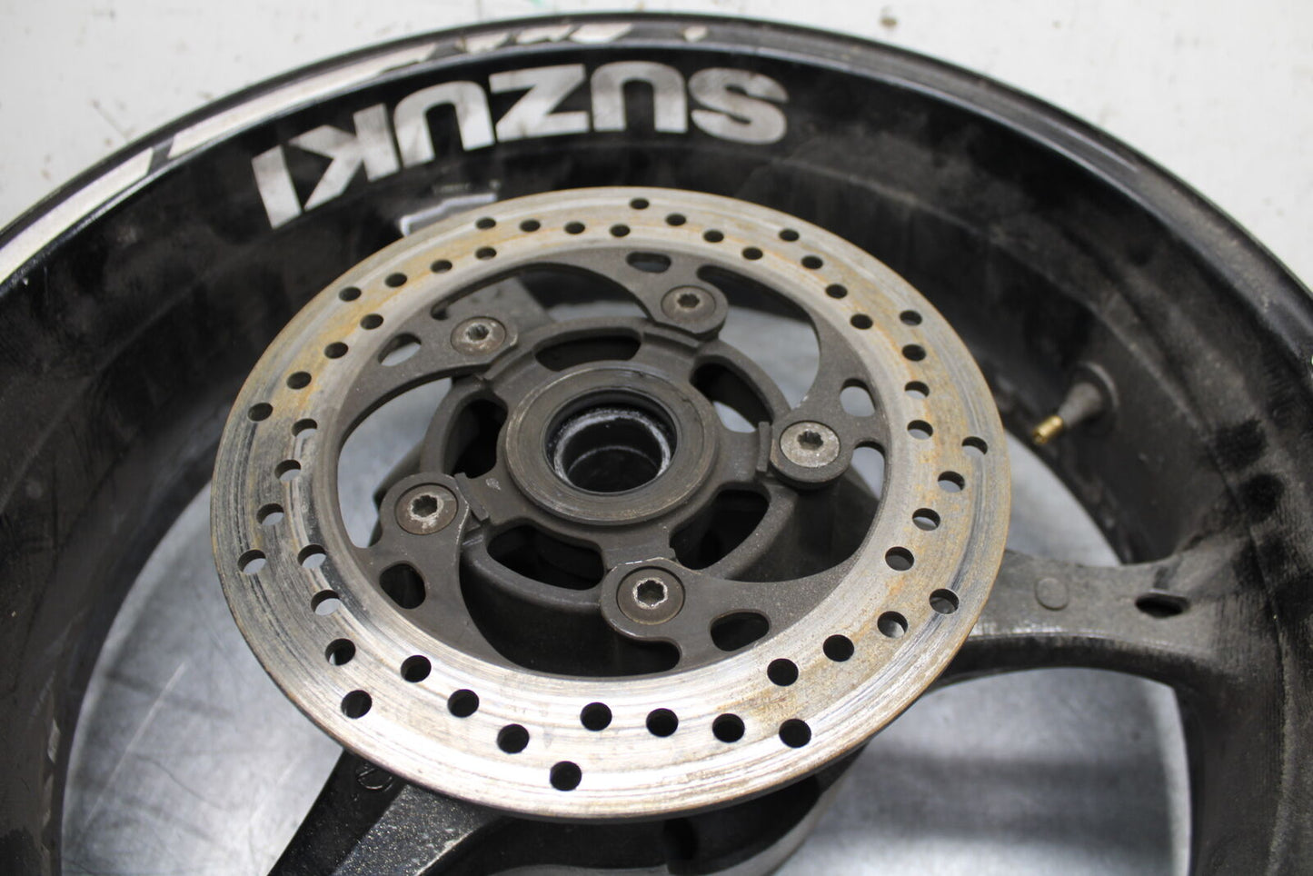 06-07 SUZUKI GSXR 600 REAR WHEEL BACK RIM BB737