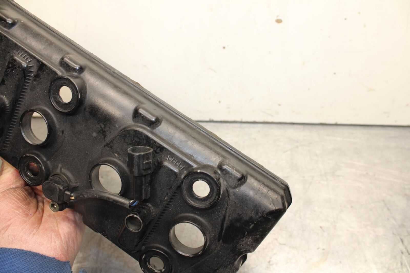 08-10 SUZUKI GSXR 600  ENGINE TOP END CYLINDER HEAD COVER BB92