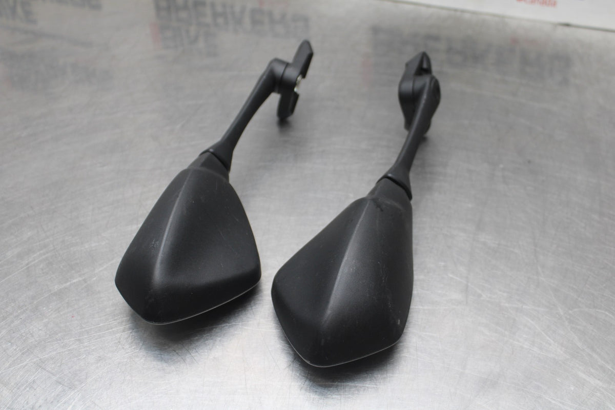 18 SUZUKI GSXR1000 REAR VIEW MIRROR SET PAIR MIRRORS BB642