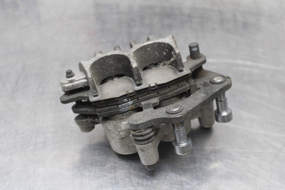 05-09 SUZUKI BOULEVARD C90 RIGHT LEFT FRONT BRAKE CALIPER SET PAIR BB791