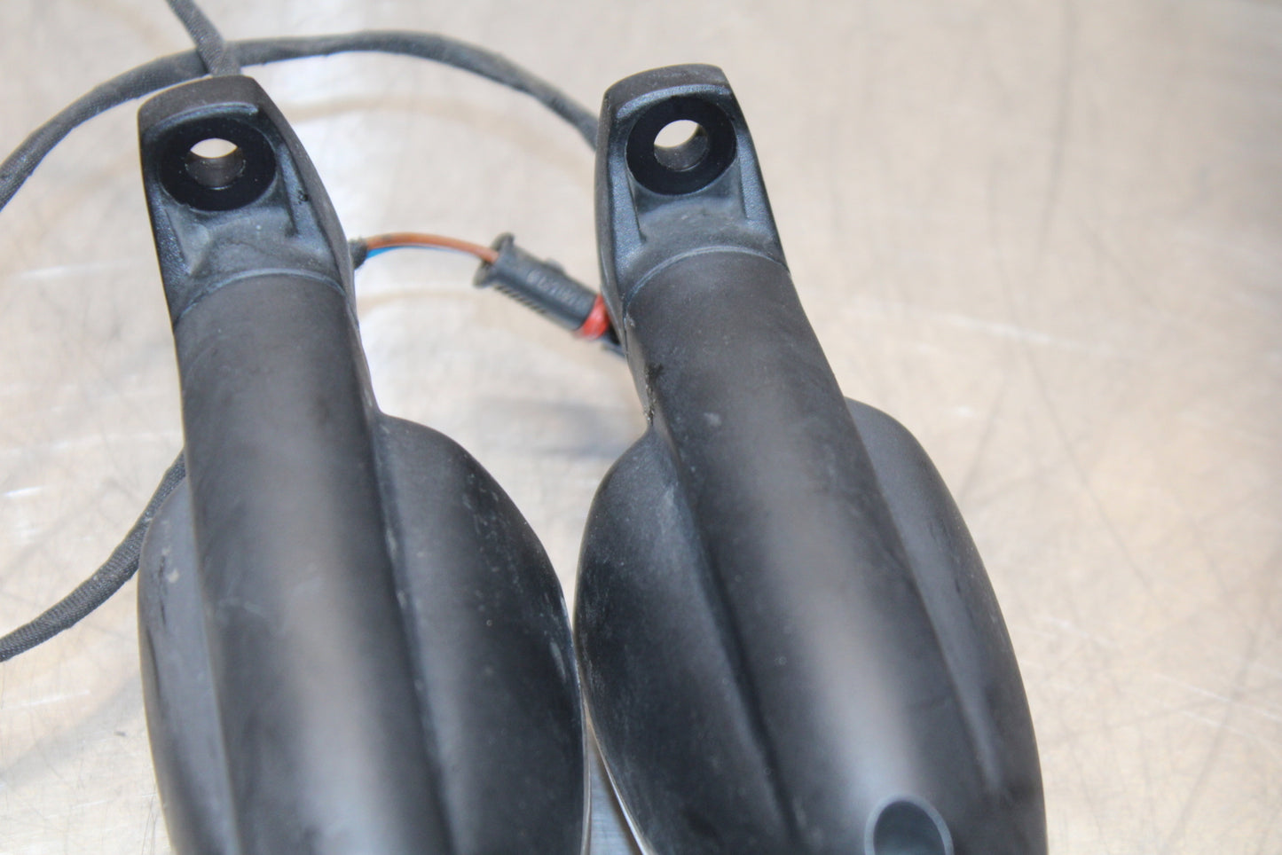 06-12 BMW F800ST REAR LEFT RIGHT TURN SIGNALS LIGHT INDICATORS BB144