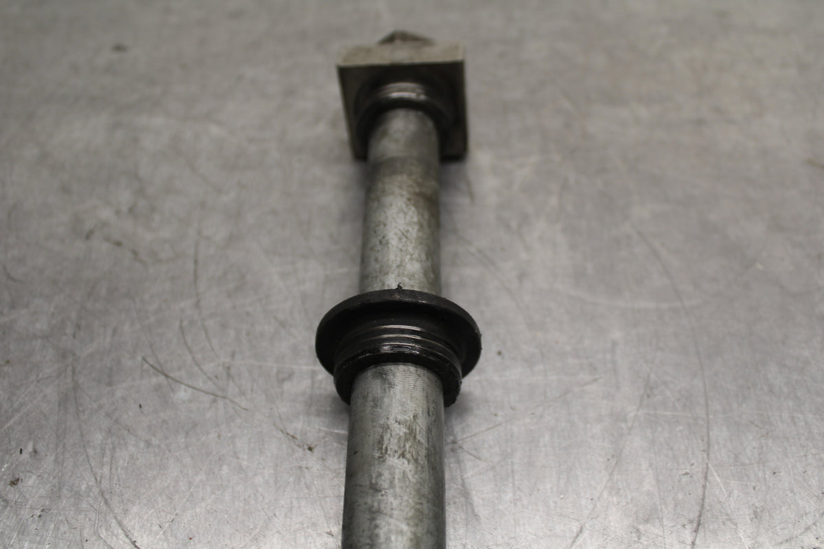 12-16 HONDA CBR1000RR REAR AXLE BACK WHEEL RIM PIVOT BOLT AXEL BB114