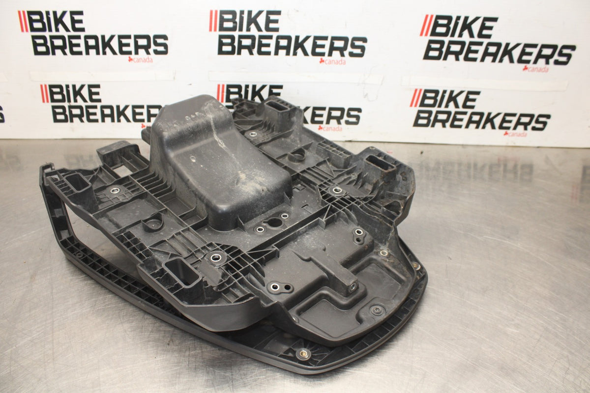 22 HARLEY-DAVIDSON PAN AMERICA 1250 PASSENGER REAR SEAT GRAB HANDLE/ RACK  BB910