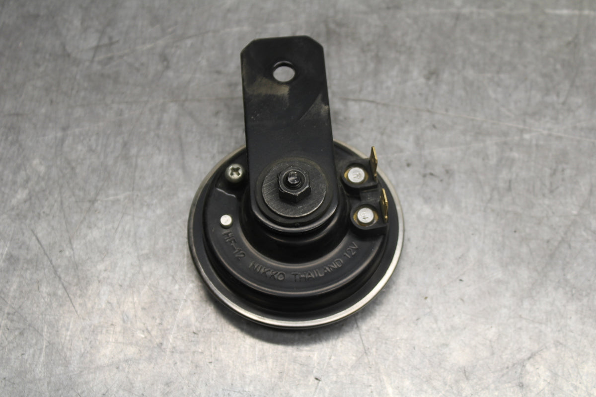 18-24 KAWASAKI NINJA 650 HORN SIGNAL BB725