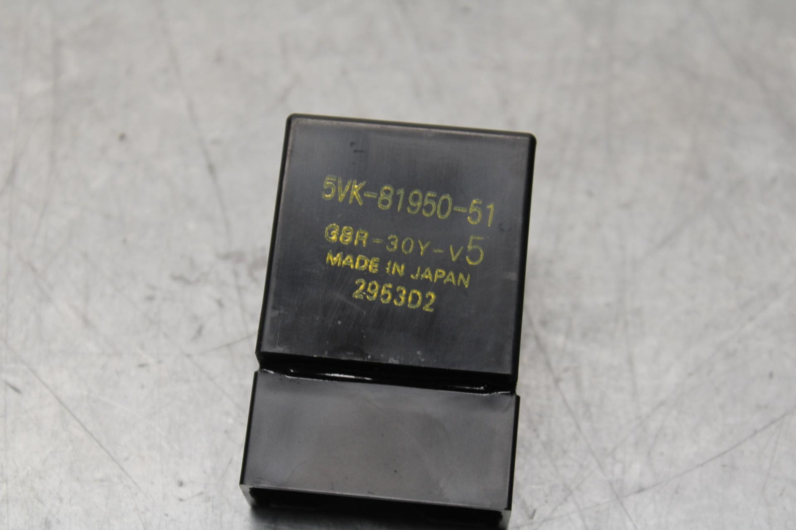 22-23 YAMAHA YZF R7 RELAY ASSEMBLY FUSE BOX BB583