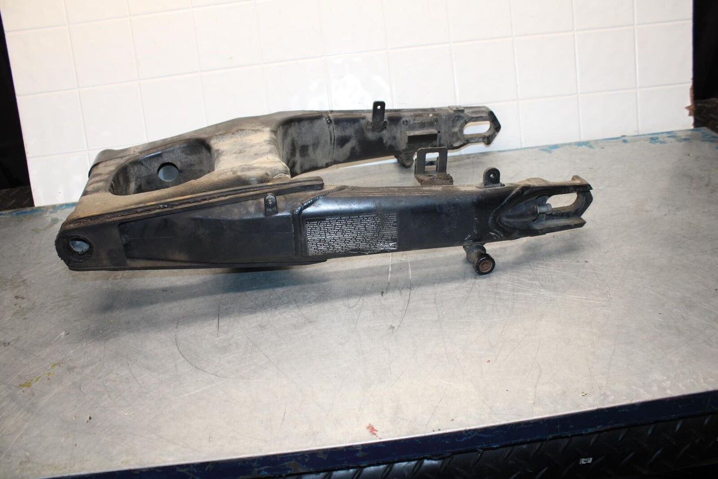 06-07 KAWASAKI NINJA ZX14R REAR SWINGARM BACK SUSPENSION SWING ARM BB433