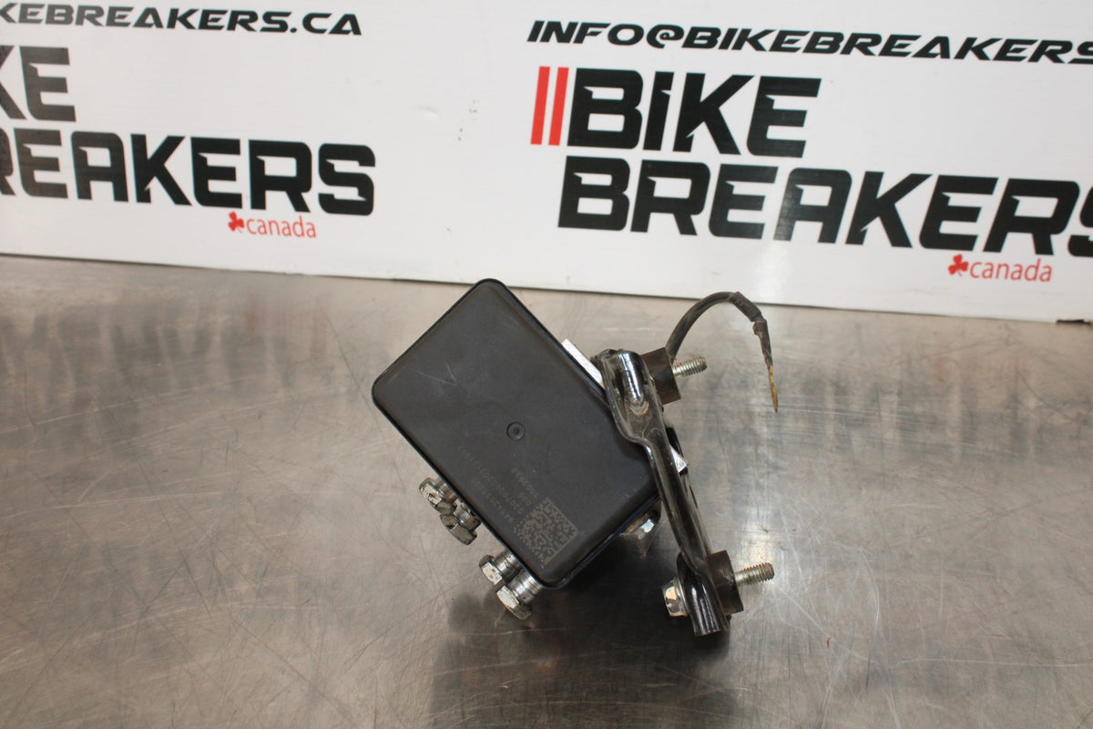 17-22 KTM 390 DUKE ABS PUMP UNIT MODULE BB180