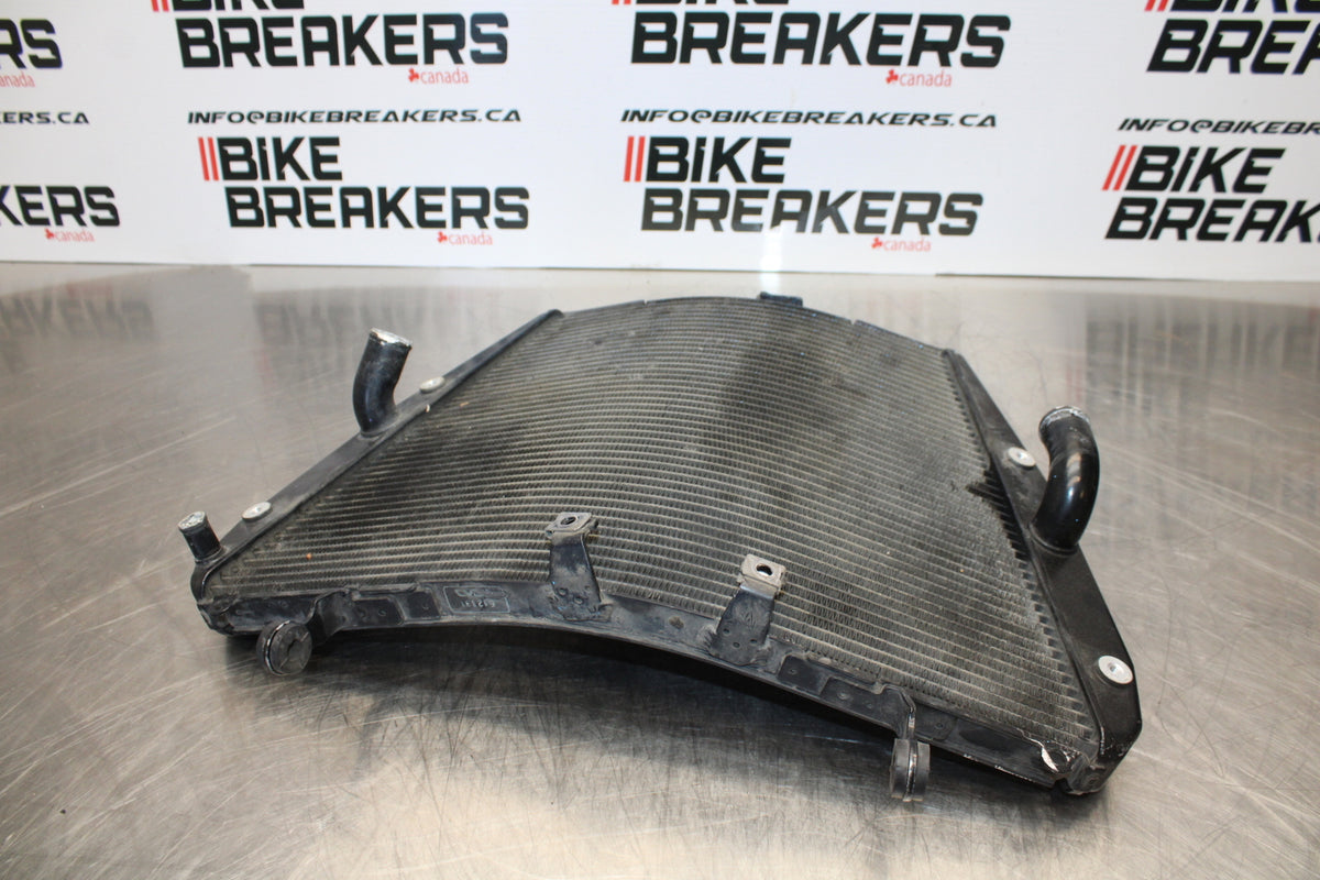 12-16 HONDA CBR1000RR ENGINE RADIATOR MOTOR COOLER COOLING RADIATER BB157