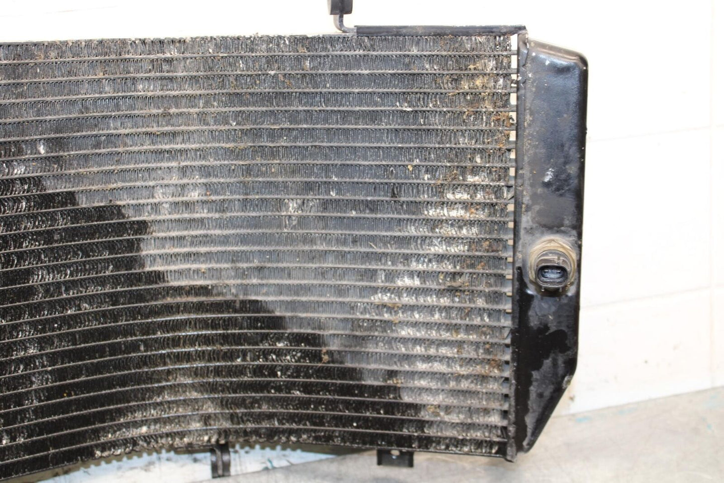 2001 Suzuki GSXR750 ENGINE RADIATOR MOTOR COOLER COOLING RADIATER BB553