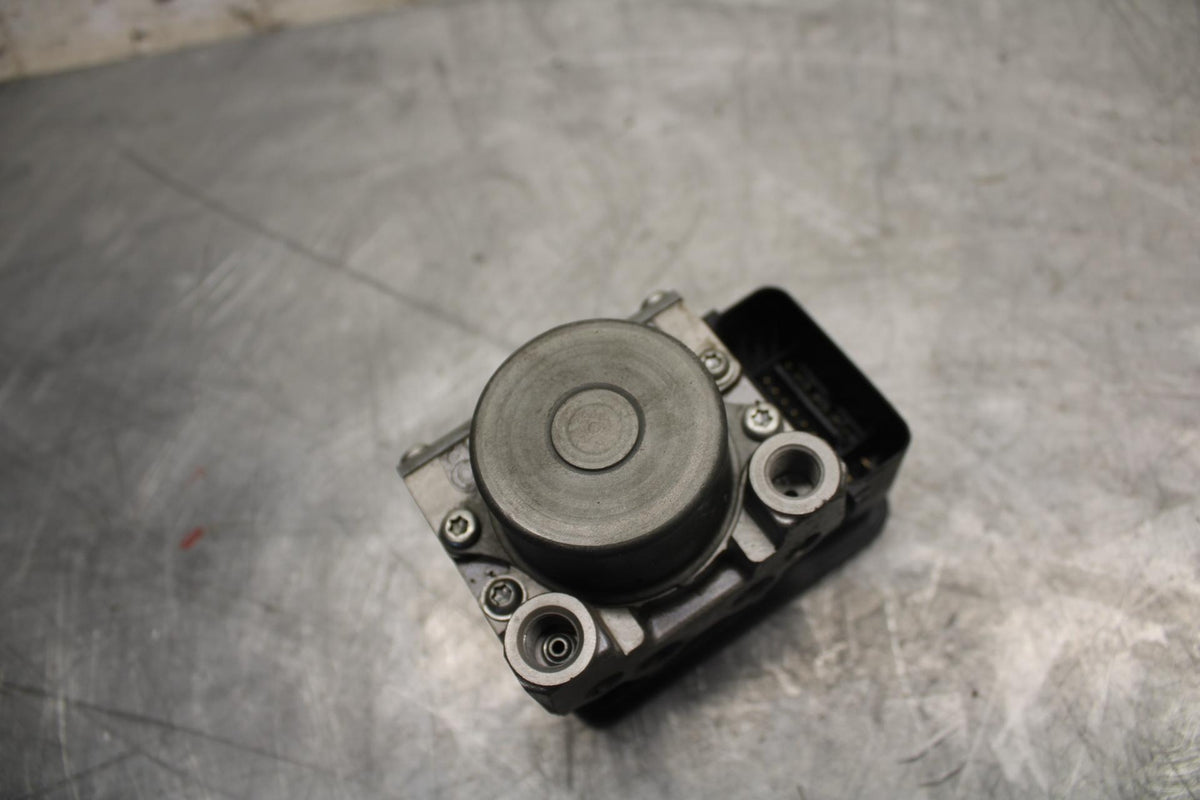 2017 Suzuki SV650X SV650AL7 ABS ABS PUMP UNIT MODULE BB512