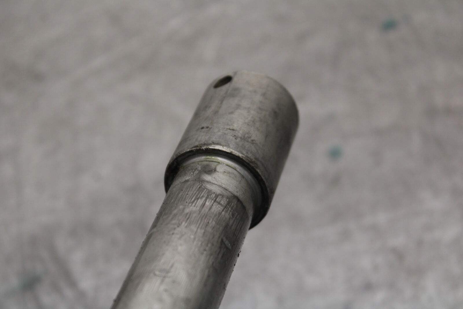 17-21 HONDA CBR1000RR SP FRONT WHEEL RIM AXLE PIVOT BOLT BB681