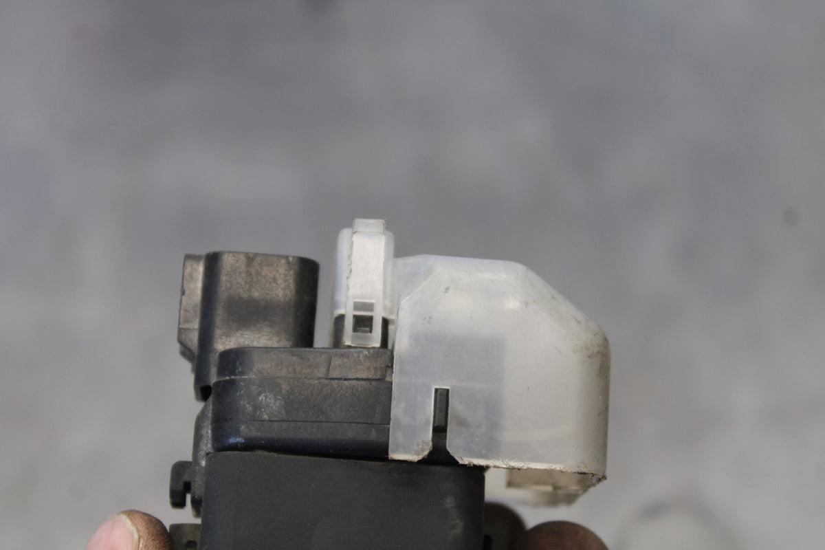 06-07 SUZUKI GSXR 600 ENGINE STARTER RELAY STARTING MOTOR SWITCH BB863