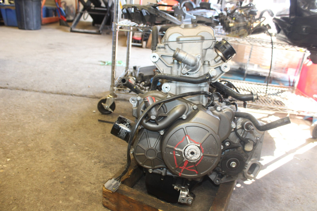 20-23 APRILIA RS660 ENGINE MOTOR BB889