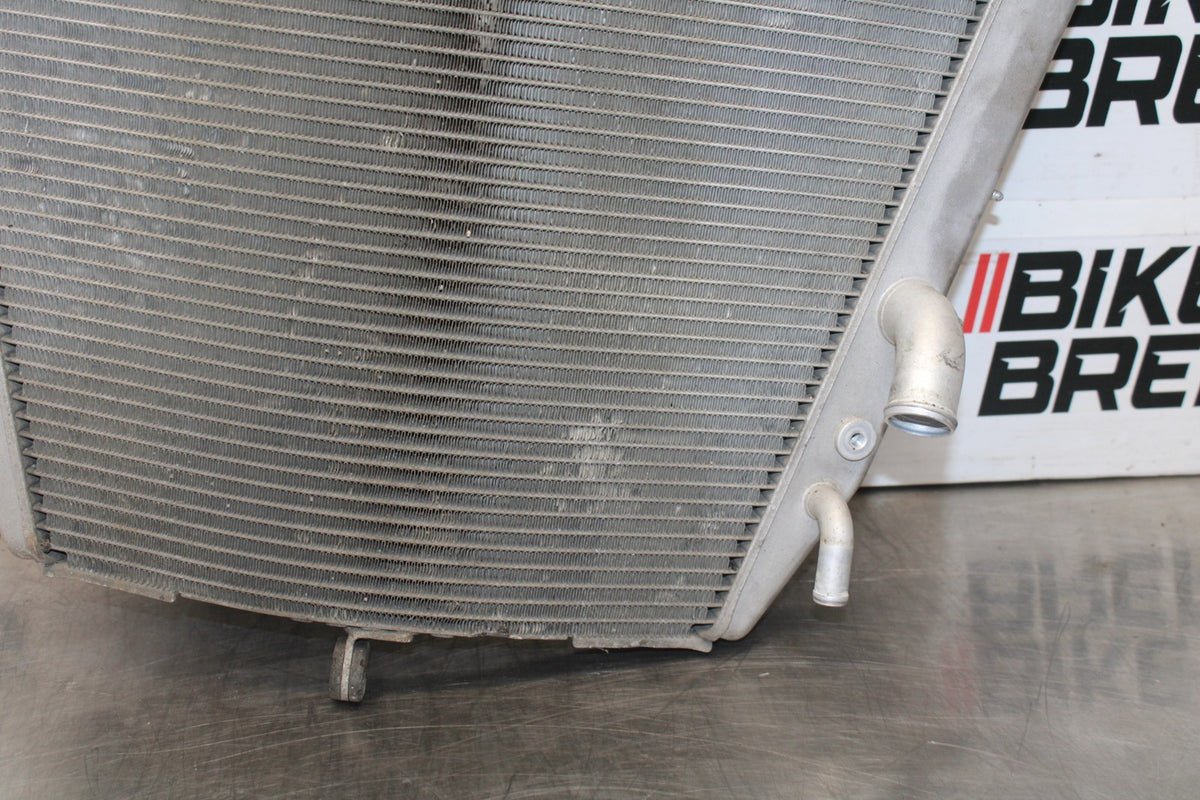11-26 SUZUKI GSXR750 ENGINE RADIATOR MOTOR COOLER COOLING RADIATER BB900
