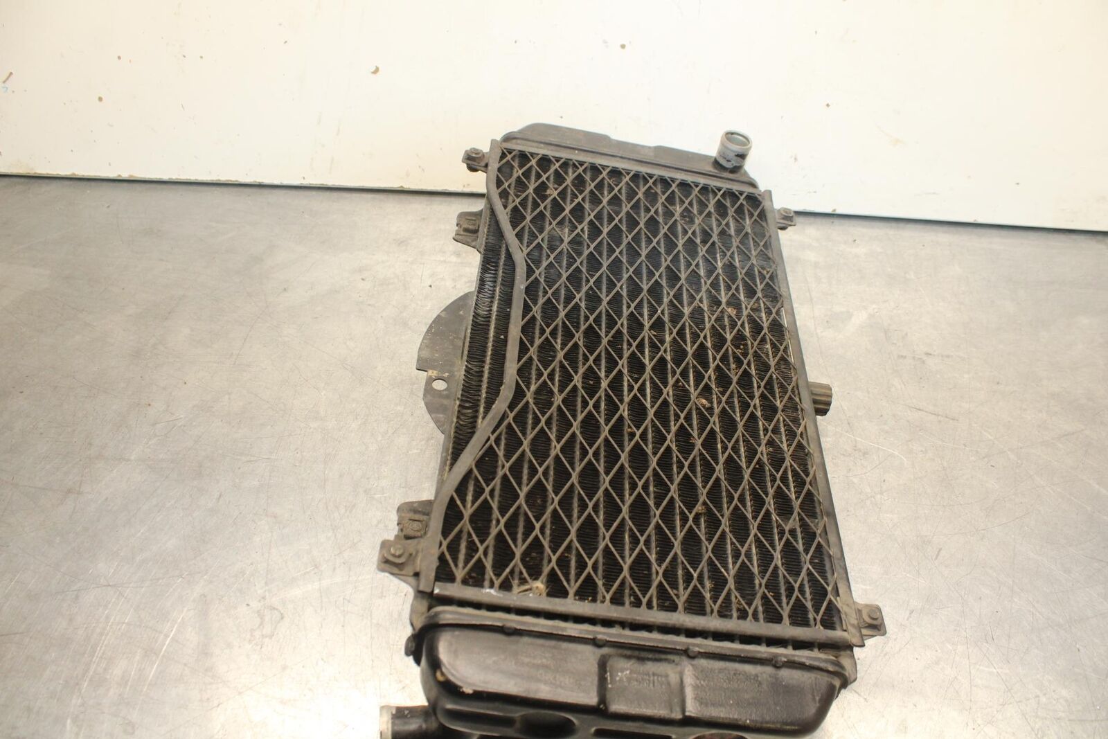 1990 Yamaha FZR600 ENGINE RADIATOR MOTOR COOLER COOLING RADIATER BB76
