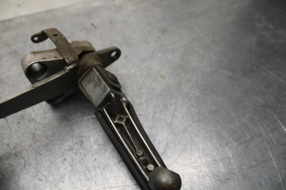 89-90 YAMAHA FZR600 RIGHT REARSET REAR SET DRIVER FOOT PEG PEDAL BB76