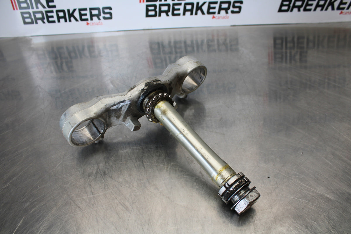 07-08 YAMAHA YZF R1 FRONT FORKS CLAMP LOWER TRIPLE TREE STEM BB160