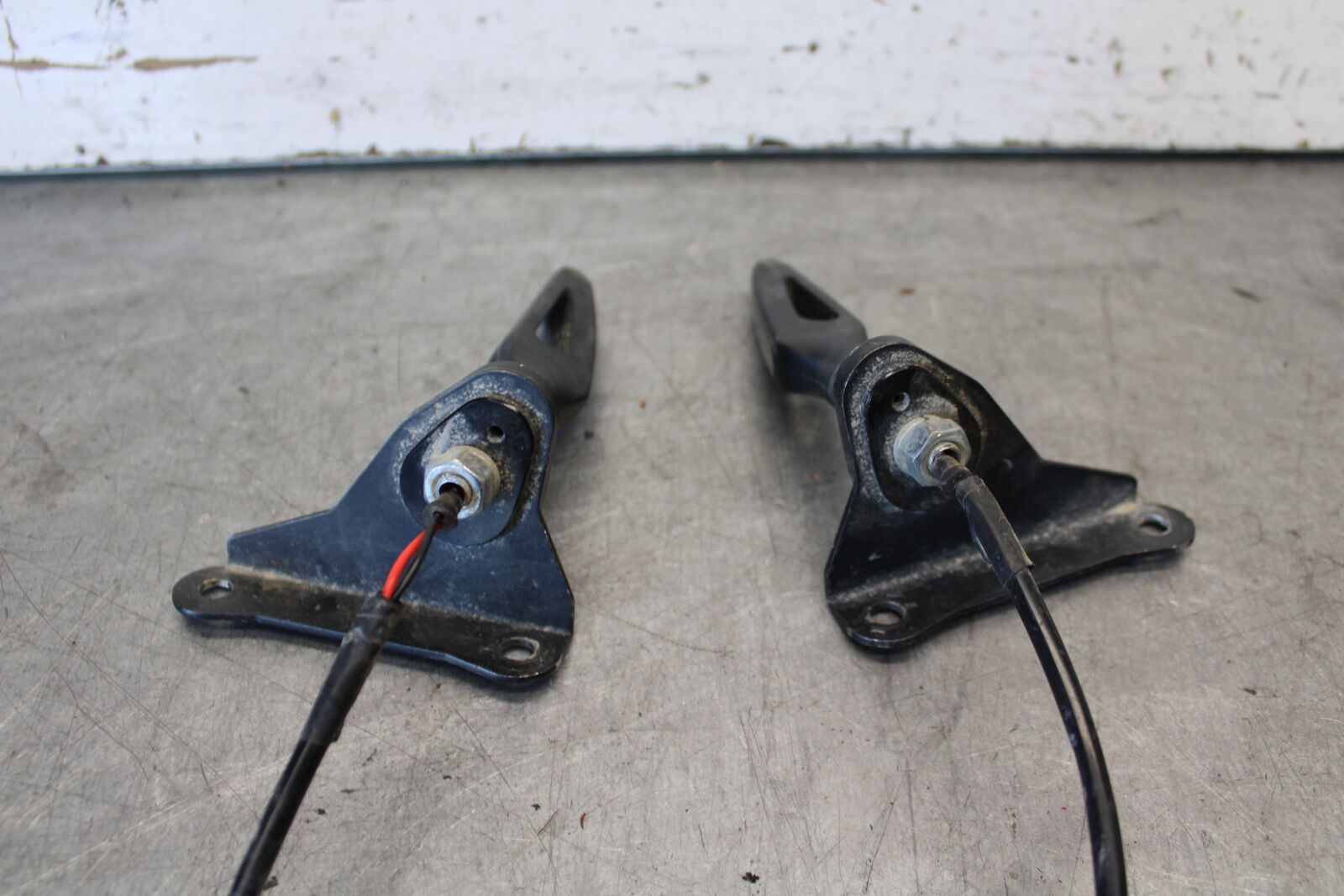 08-16 YAMAHA YZF R6 AFTERMARKET REAR LEFT RIGHT TURN SIGNALS BB665