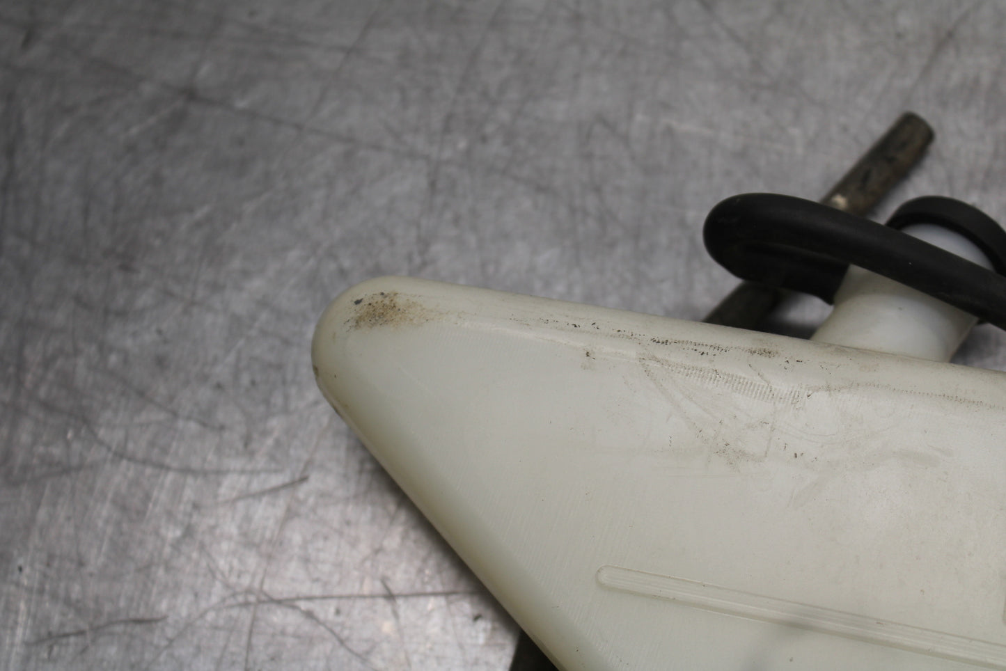 08-10 SUZUKI GSXR 600 COOLANT WATER TANK RESERVOIR BOTTLE BB753