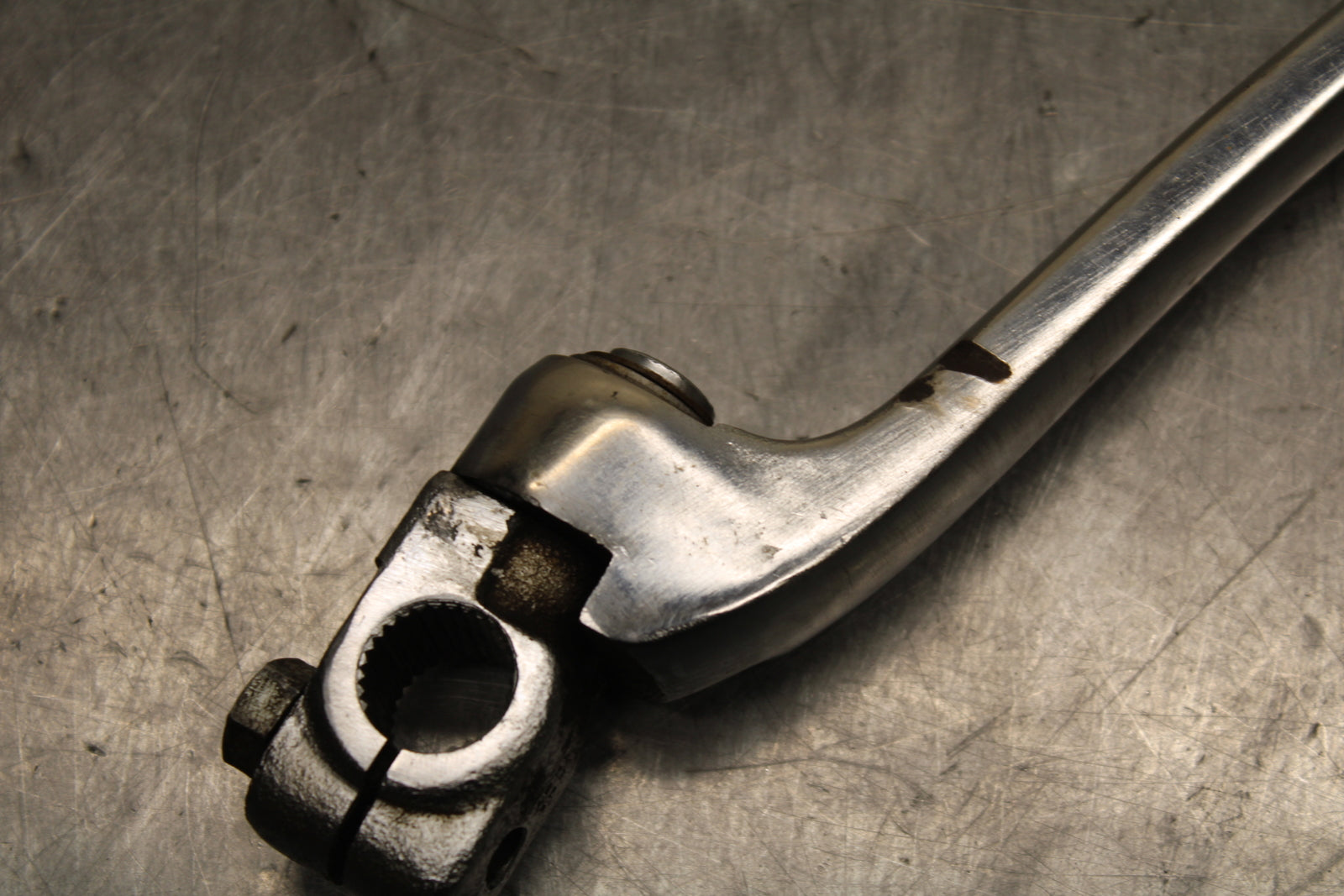 78 SUZUKI GS550E KICKSTART KICK STARTER BB133
