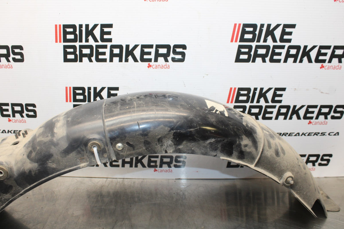 77 SUZUKI GS750 REAR BACK FENDER MUD GUARD BB779