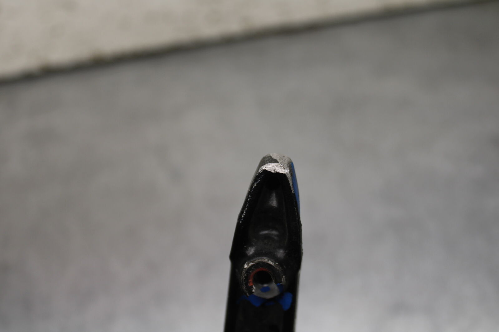 13-17 KAWASAKI NINJA ZX6R ZX636E RIGHT FRONT FOOT REST PEG STEP BB735