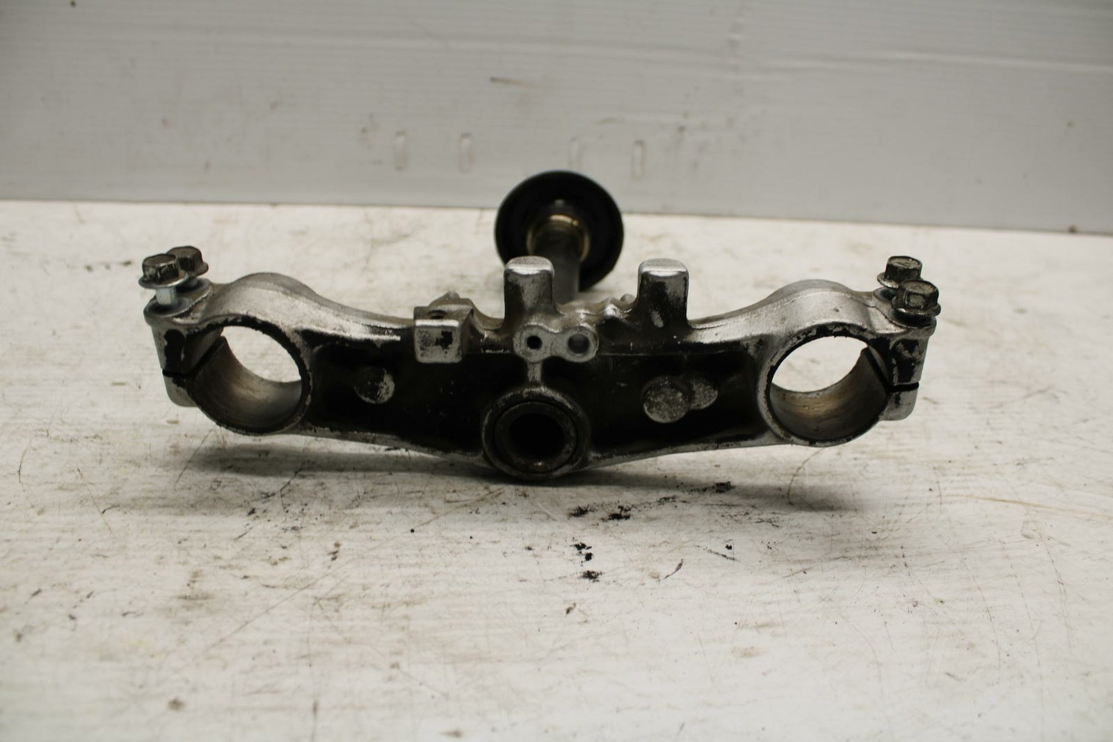 99-02 SUZUKI SV650S FRONT FORKS CLAMP LOWER TRIPLE TREE STEM BB299